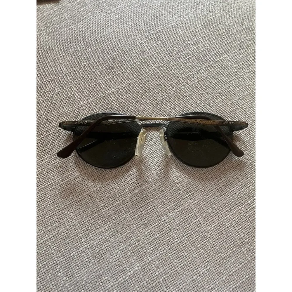REVO Men's Vintage Sunglasses Model 1202/010 Made in Japan